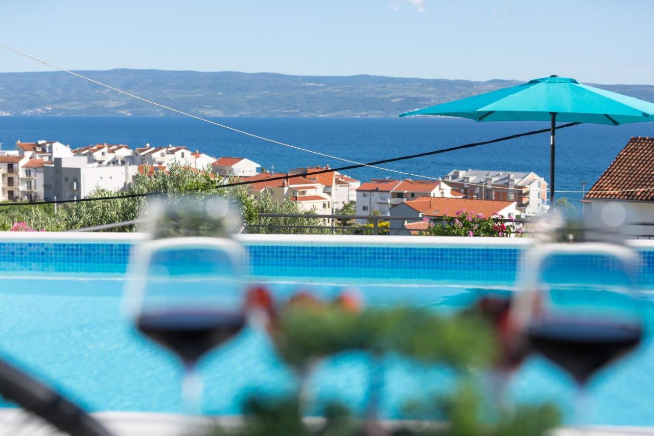 פודסטראנה Apartments Lidija - Sea View Apartment With Exclusive Right Of Using Hot Tub Or Split Level Apartment With Exclusive Right Of Using Pool מראה חיצוני תמונה