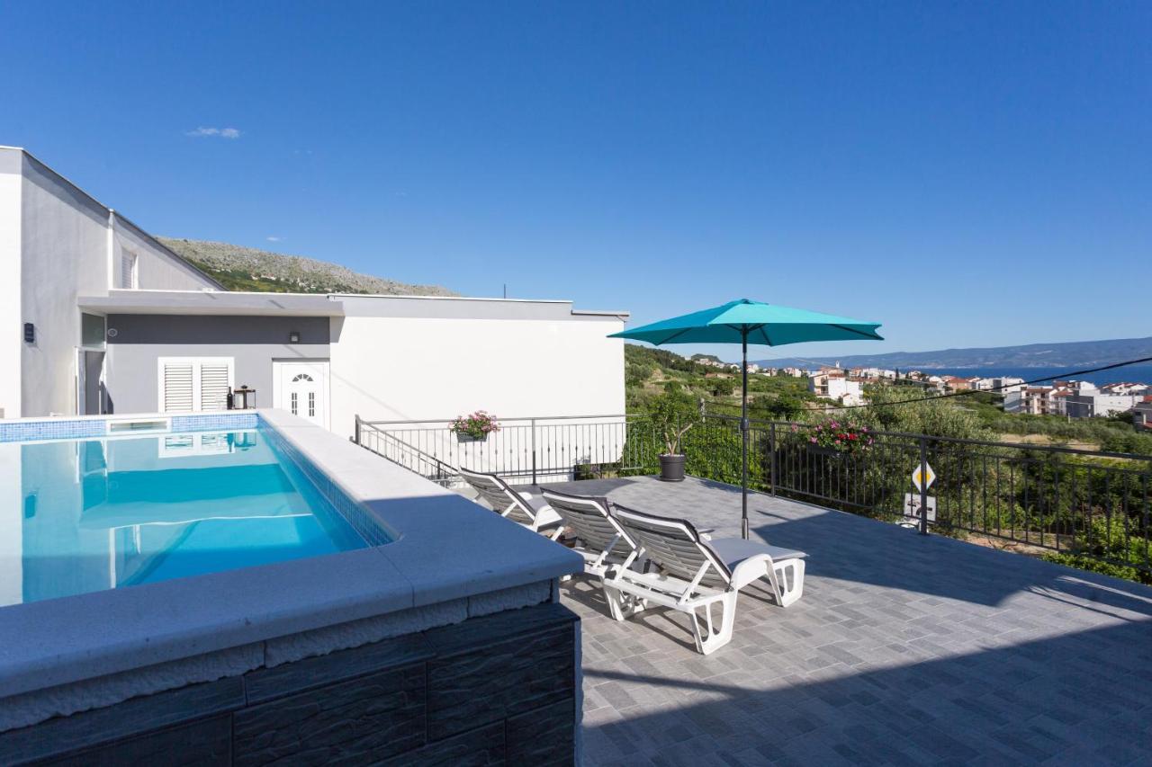 פודסטראנה Apartments Lidija - Sea View Apartment With Exclusive Right Of Using Hot Tub Or Split Level Apartment With Exclusive Right Of Using Pool מראה חיצוני תמונה