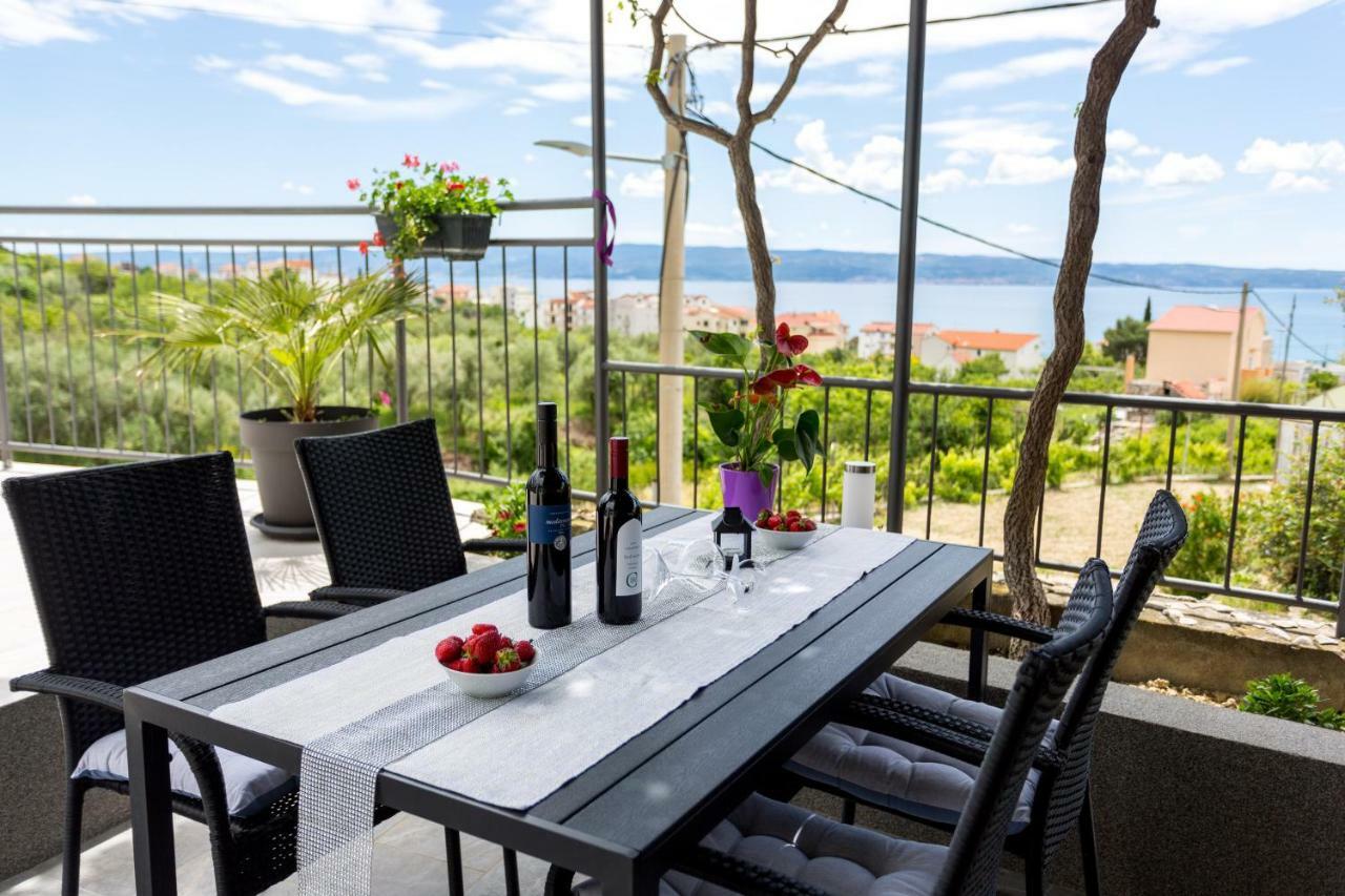 פודסטראנה Apartments Lidija - Sea View Apartment With Exclusive Right Of Using Hot Tub Or Split Level Apartment With Exclusive Right Of Using Pool מראה חיצוני תמונה