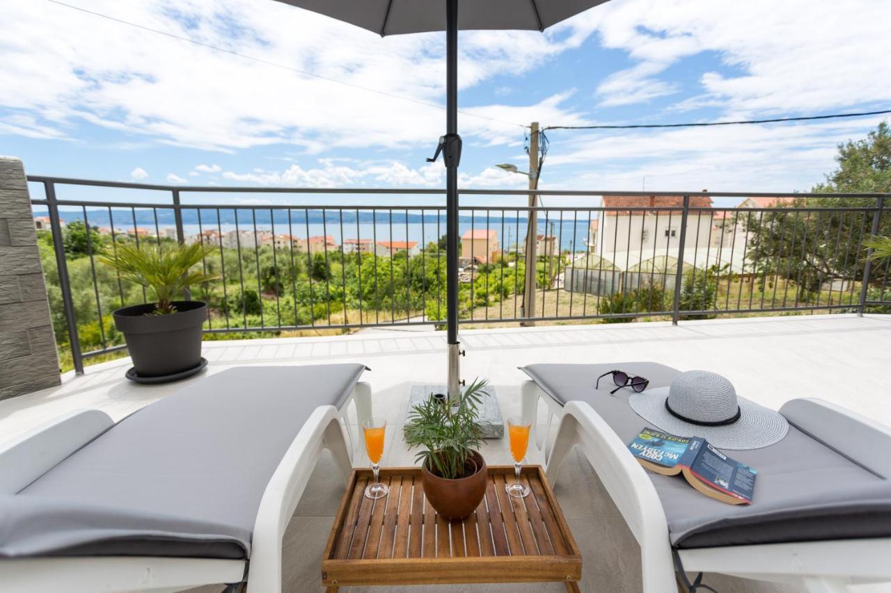 פודסטראנה Apartments Lidija - Sea View Apartment With Exclusive Right Of Using Hot Tub Or Split Level Apartment With Exclusive Right Of Using Pool מראה חיצוני תמונה